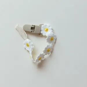 Daisy baby pacifier clip strap cute floral teething toy holder anti-lost hanging chain detail
