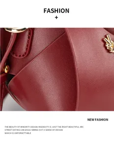 Women vintage pleated leather shoulder bag chic luxury handbag casual cross body bag detail