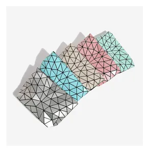 Geometric lattice small bag, stylish multi-color fashion commuter pouch for women.