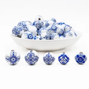 Blue and white porcelain wooden beads 20mm round printed beads for handmade DIY jewelry making crafts.