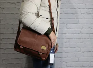 Retro men's soft leather messenger bag, vintage shoulder crossbody bag for casual daily use.