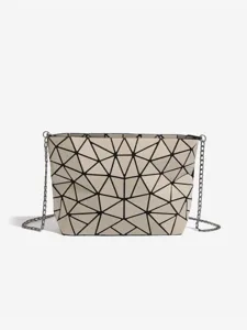 Geometric lattice shoulder bag with chain strap, stylish minimalist daily commuter handbag.