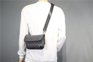Sac bandouliere homme design carreaux sac messenger casual sac a epaule avec large sangle