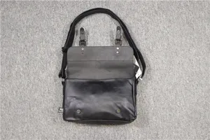 Men's black retro leather messenger bag, casual vintage motorcycle crossbody shoulder bag.