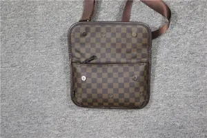 Sac messenger homme carrele marron sac bandouliere decontracte avec rabat et sangle reglable