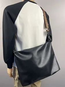 Men's black leather large capacity messenger bag detail, casual shoulder crossbody bag