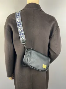 Japanese style casual men women crescent crossbody bag stylish wide strap black shoulder bag