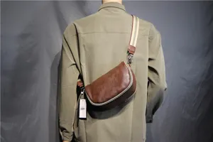 Men's vintage brown leather saddle bag with wide strap casual crossbody shoulder bag