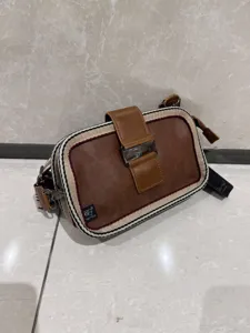 Vintage contrast stripe crossbody bag for daily use, retro shoulder bag with buckle and PU.