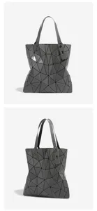 Sac cabas geometrique en treillis pour femme elegante grand sac d'epaule gris chic