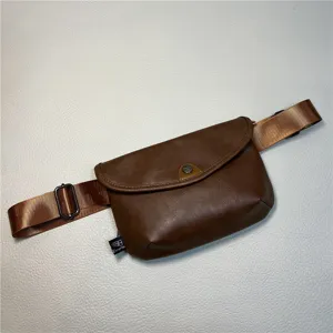 Brown vintage men's waist bag casual chest bag fashion crossbody bag with adjustable strap