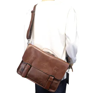 Mens vintage leather messenger bag casual business shoulder crossbody bag for daily use
