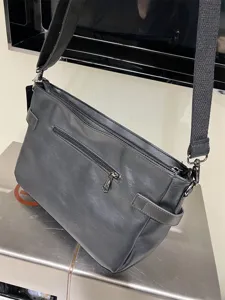Sac bandoulière homme en cuir noir élégant sacoche décontractée pour le travail voyage