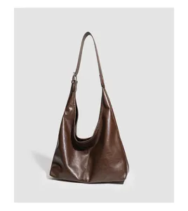 Detail view of the vintage soft leather hobo shoulder bag, large capacity casual daily tote.