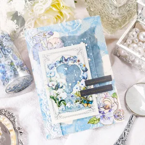 Mooie PET washi tape en stickerrol met blauw bloemen kanten ontwerp voor uw handig journaling.