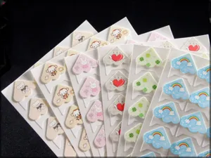Simpatici adesivi per angoli foto in carta decorazione fai da te vari motivi cartoni