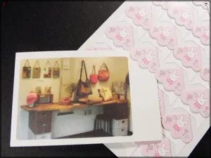 Angoli per foto in carta con simpatico coniglietto rosa per scrapbooking fai da te album dettagli