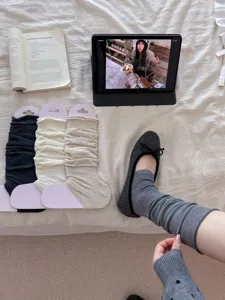 Korean lazy style knit long stirrup leg warmers slouchy socks for women detail view