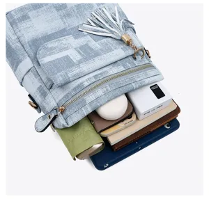 Korean retro printed shoulder bag casual crossbody bag with tassel and spacious storage detail