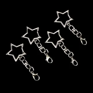 Silberne Stern Schlüsselanhänger mit Karabiner, DIY Metall Zubehör für Schmuckherstellung 4Stk.