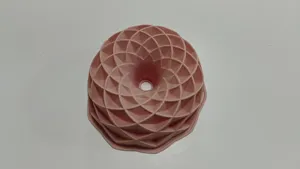 3D rosa Silikon Kuchenform mit einzelnes Loch geometrische Backform Detailansicht