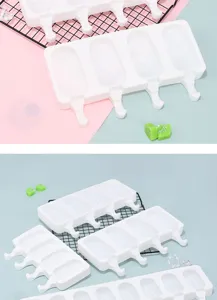 Weiße 4-Hohlraum Silikon Eis am Stiel Form, flexible lebensmittelechte DIY Dessert Form.