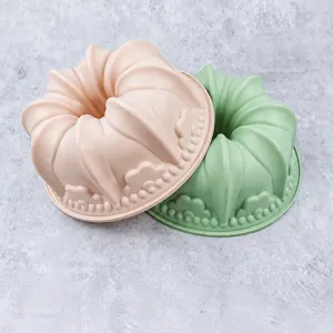 Food Grade Silicone Cake Mold Round Crown Baking Mold Non Stick DIY Dessert Bakeware Kitchen Tool For Home Baking