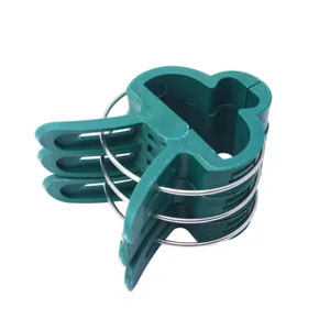 Green plastic plant clips for tomatoes and garden flowers, durable support garden tool for vines.