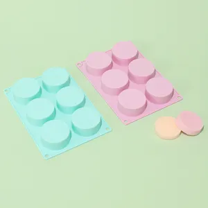 6-Kavität runde Silikonform Set zum Backen von Kuchen, Schokolade und Seifen in Pastellfarben.