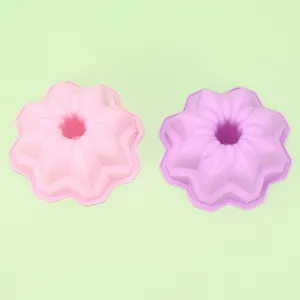 Silicone flower baking mold, large bundt cake pan, heat resistant DIY kitchen tool.