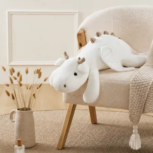Schattige witte draak pluche speelgoed knuffelkussen, zachte knuffelpop voor gezellige slaapkamer.