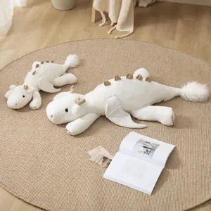 Schattige witte draak pluche kussen, zachte knuffel pop voor kindercadeau en huisdecor.