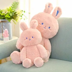 Leuk roze konijn pluche knuffel, zacht knuffeldiertje, gezellig slaapkussen voor meisjes.