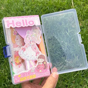 Set de pegatinas DIY Guka con caja de almacenamiento transparente y accesorios de manualidades.