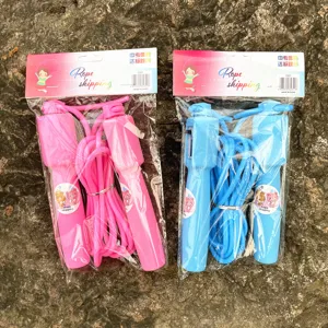 Adjustable counting jump rope for student PE exam fitness sports training, durable plastic handle.