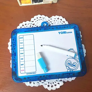 Schattig klein magnetisch witbord voor kinderen met stift, weekplanner planbord voor school.
