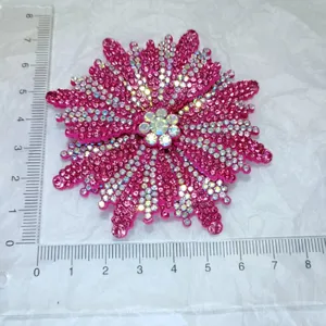 Handmade rhinestone shoe flower sparkling crystal applique DIY fashion shoe buckle.
