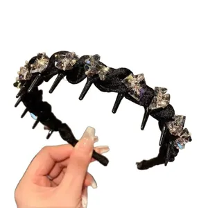 Chic rhinestone wavy hair hoop with non-slip teeth comb for elegant styling and daily wear.