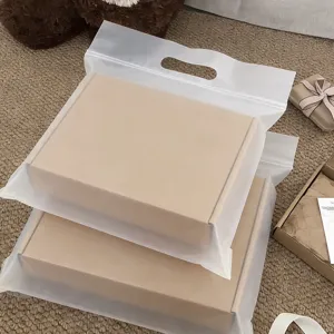 Bolsas de plástico mate transparente con asa y cremallera, bolsas de embalaje duraderas.