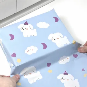 Bolsa de correo impermeable perro de dibujos animados regalo ropa gruesa bonita