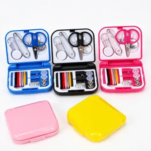 Set de costura mini portátil con estuche plegable compacto, herramienta de reparación de viaje.