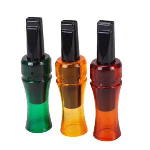 Outdoor bionic crow whistle hunting decoy set with 3 colored translucent plastic bird calls.