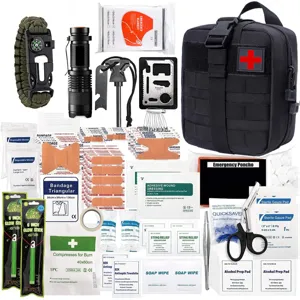 Kit de survie d'urgence tactique avec sac, lampe de poche et fournitures de premiers secours camping.