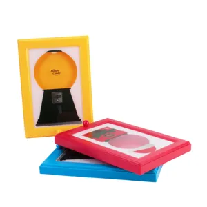 Distributeur de bonbons cadre photo en plastique colore decoration de table creative.