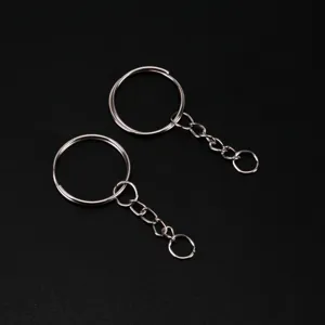 Portachiavi in acciaio inossidabile con catena accessorio artigianale fai da te anello metallo