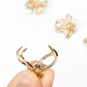 Mini pince à cheveux papillon en métal doré pour femme, petit accessoire pour frange.