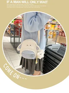 Süße Kawaii Segeltuch Umhängetasche mit Welpen Design und blauem Karo für die Schule.