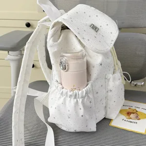Japanischer weißer Studenten-Rucksack mit silbernen Sternen, süßer Freizeit-Tagesrucksack.