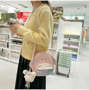 Süße rosa Kaninchen Umhängetasche mit Plüschanhänger, süße lässige Schultasche für Mädchen.