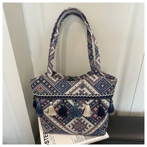 Ethnic Woven Tote Bag Boho Geometric Pattern Shoulder Handbag with Tassels and Zipper